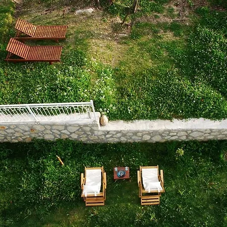 Villa Lapaz Esintisi *